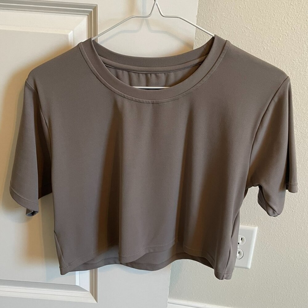 Paragon Naked Essential Crop Tee - New without tags